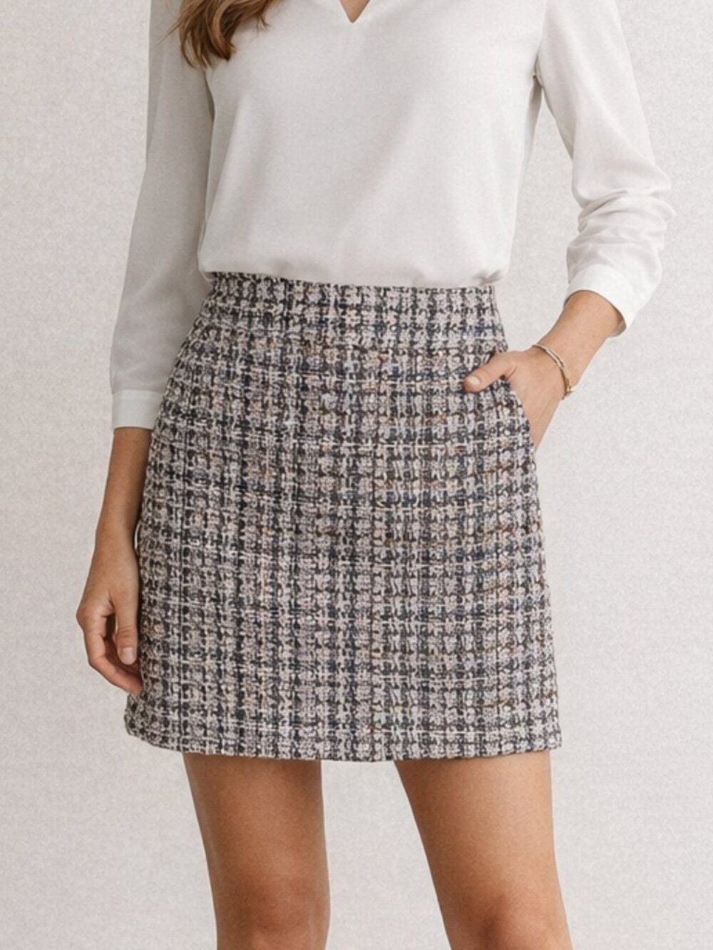 LOFT Tweed Mini Skirt Size 4 | Lined Textured Bouclé | Business Casual Chic